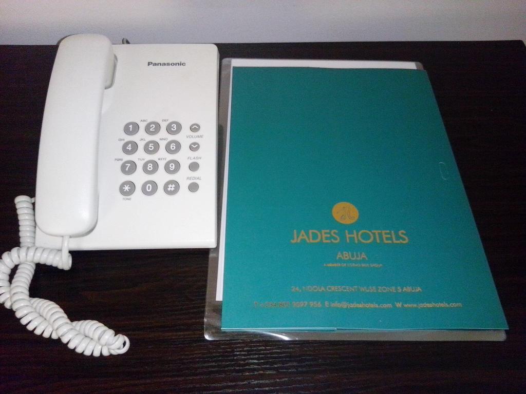 Jades Hotel Wupa Exteriör bild